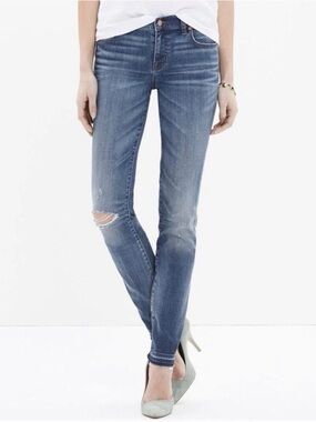 Madewell Alley Straight Mid-Rise Distressed Jeans